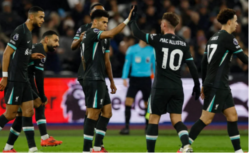 雷火电竞下载-热刺战平利物浦，梅西补时绝平足总杯