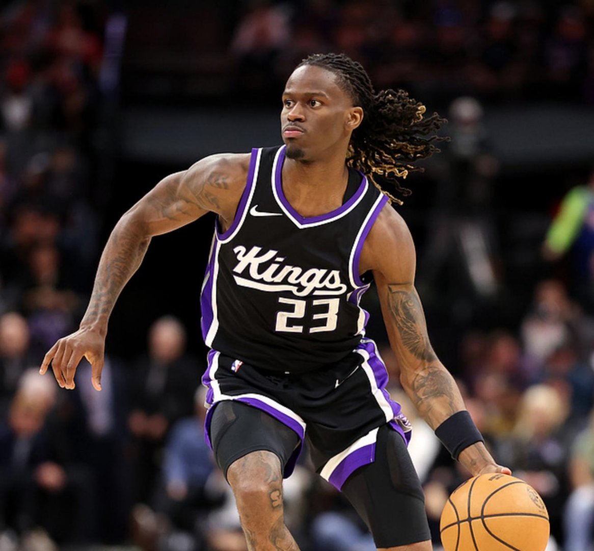 关于雄鹿完胜尼克斯,武切维奇关键制胜的信息 关于雄鹿完胜尼克斯,武切维奇关键制胜的信息