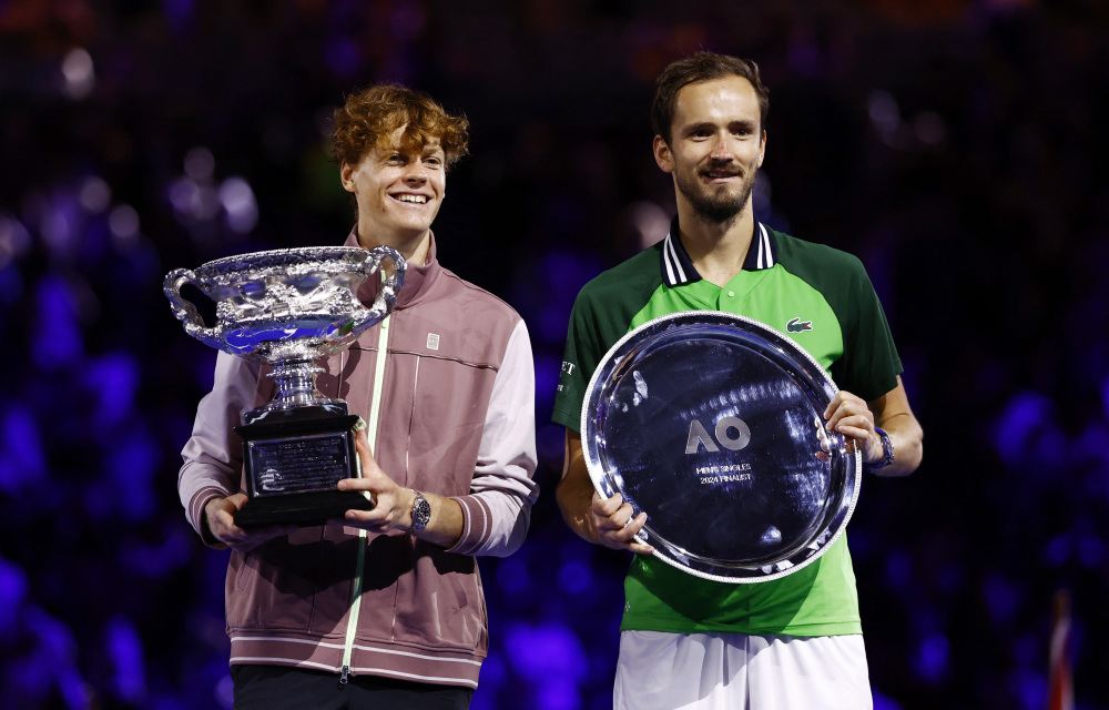 年终总决赛碾压澳网，辛纳扛起全队