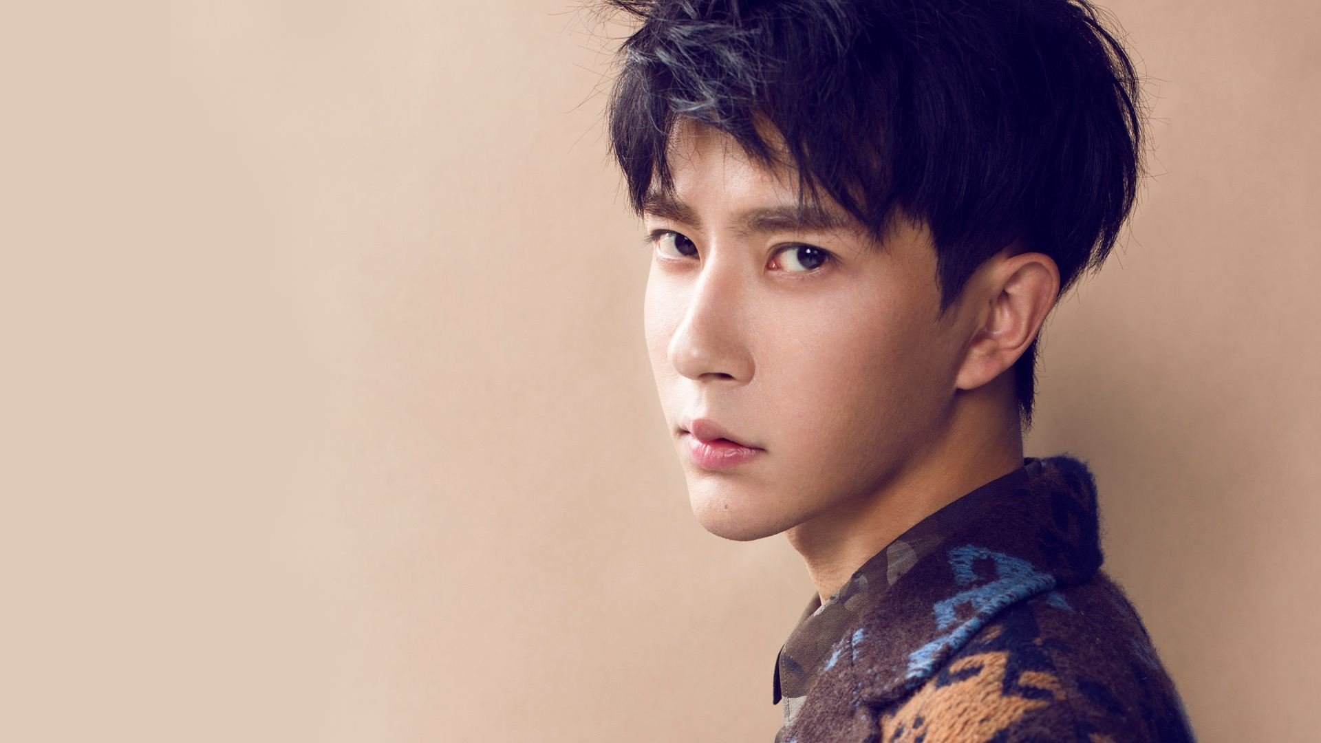 雷火电竞入驻-铁壁与琴弦，奥纳纳以一己之力谱写佛罗伦萨对阵德国的防守交响曲