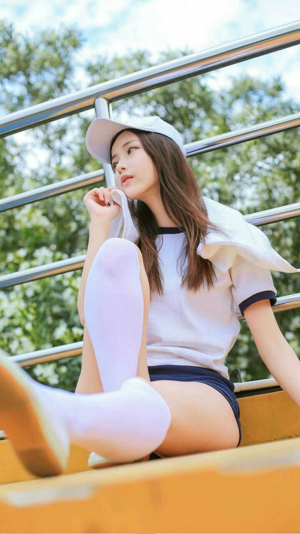 雷火电竞入驻-日本粉碎突尼斯，绿茵场上的F1式争冠，阿圭罗的接管艺术